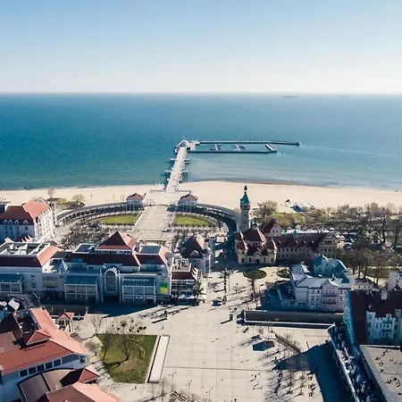 Dom Artysty Apartment